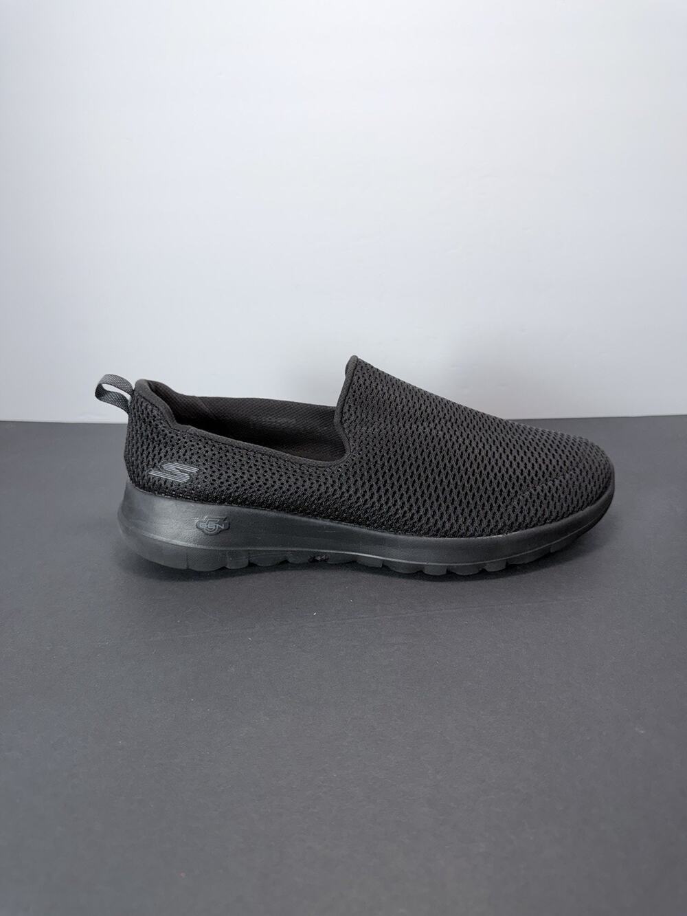 Skechers Shoes Women’s Black GOwalk Joy Slip On Sneakers Mesh Size 10 15600